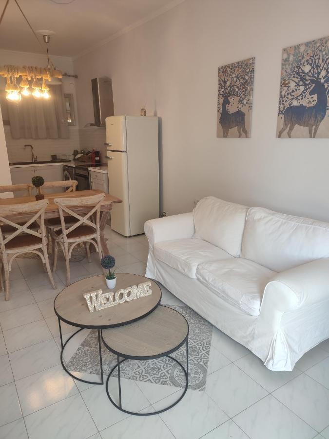 Marilu'S, Paxos Port House Apartment ไกออส ภายนอก รูปภาพ