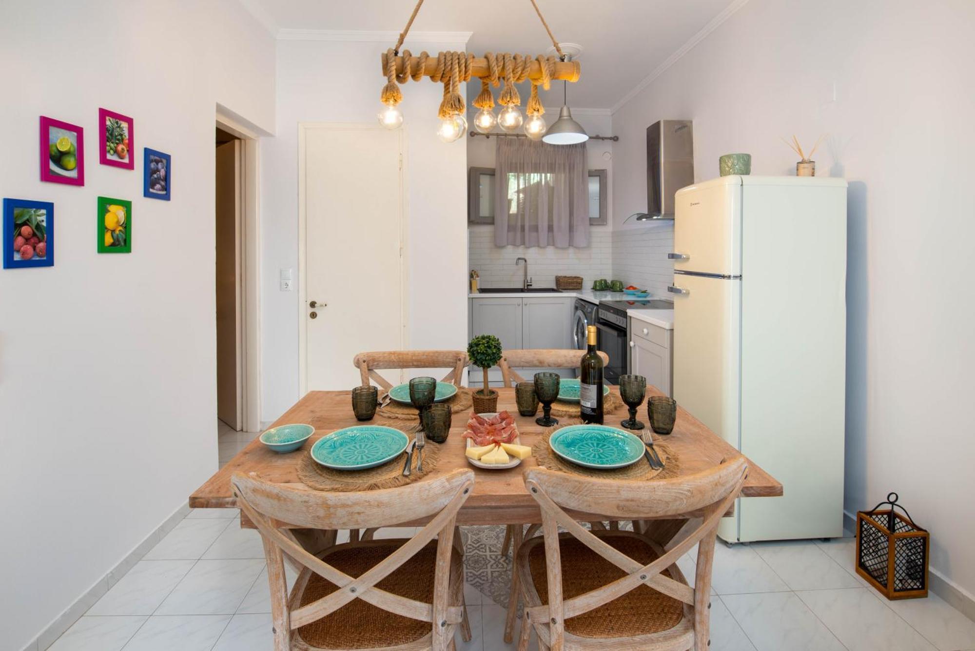 Marilu'S, Paxos Port House Apartment ไกออส ภายนอก รูปภาพ